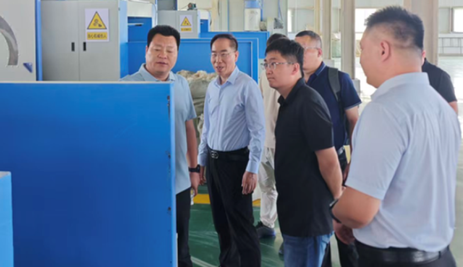 纺织交叉融合科技服务团院士专家新疆行：以科创赋能新疆纺织服装产业高质量发展